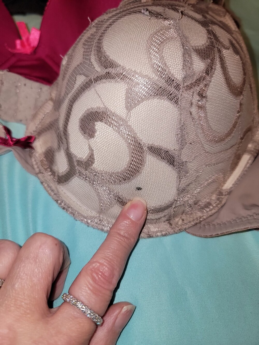 Lot of 6 bras 40c 3 Sofia Vergara, Cacique, xoxo, hanes Pink Black Turquoise Tan - Picture 11 of 16